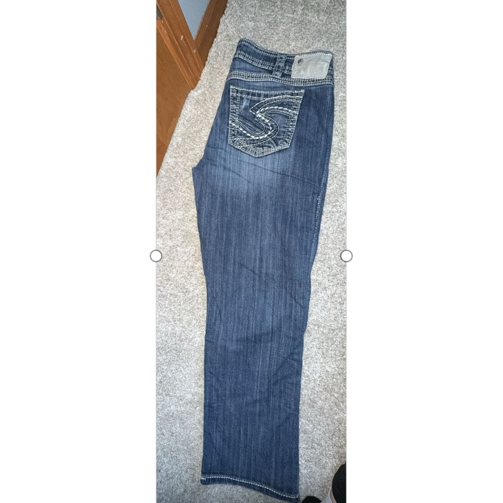 Silver Jeans Co. - image 2